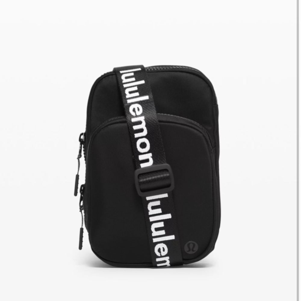 Lululemon The Rest Is Written Crossbody Black